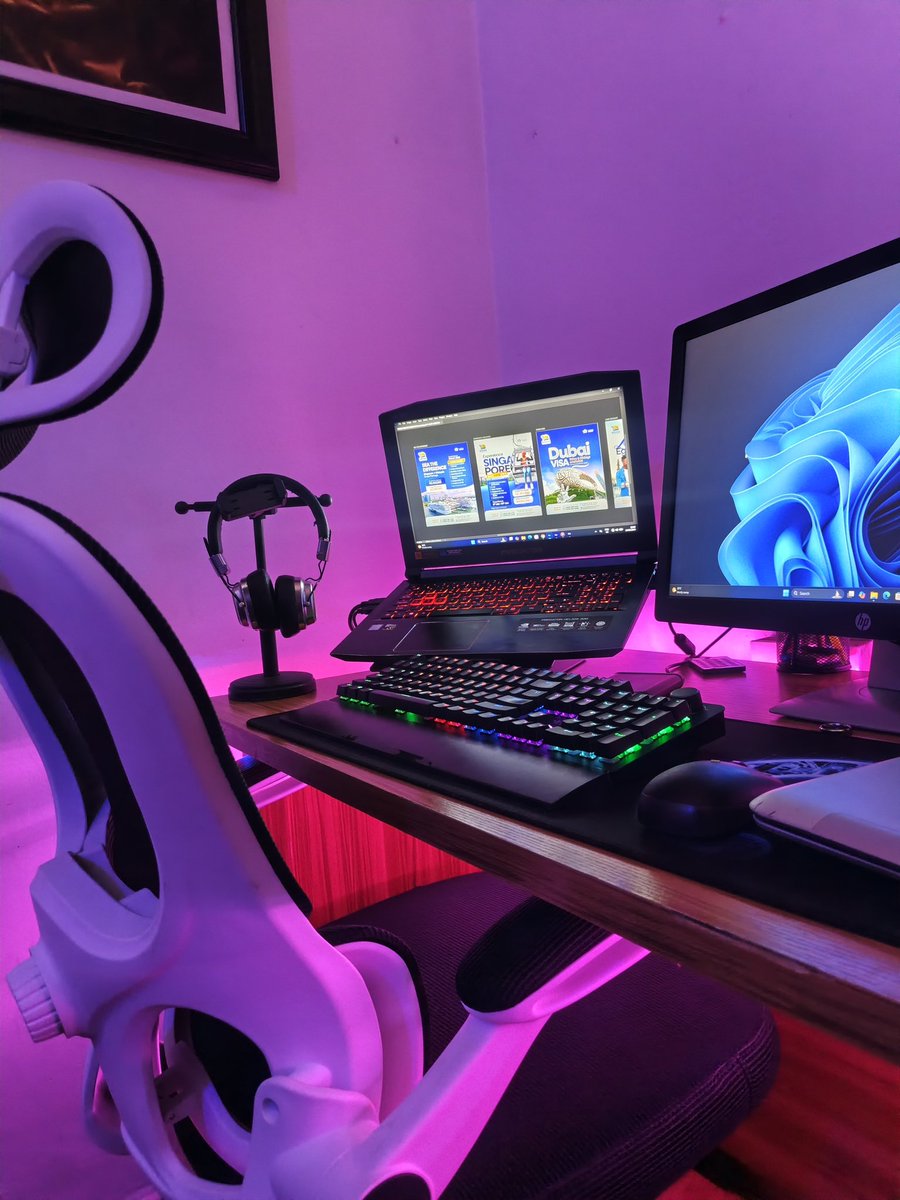 Years ago, I designed for an independent artist when money was tight, sometimes discounted, sometimes free. Just belief.

Today, he signed his first major record deal and insisted I be the one to handle his designs going forward.

He’s paying my full rate now.

I feel honoured.