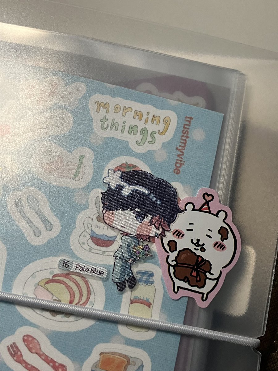 페일블루 띠부씰 넘모 예쁘다… 🥹🥹💕
다른 것도 하나씩 쓸 생각에 행복해!