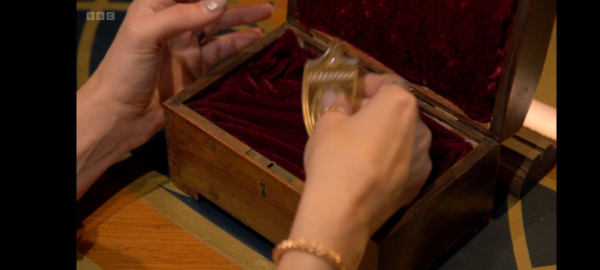 jhuntridge's tweet photo. I guess Rachel went on an FBI random picking of chest of chance box course. #TheTraitorsUK #TraitorsFinal https://t.co/T6I5FpHLHj