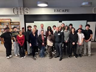 Our Business Advisor Judith Cardenas joined Maureen Chavez-Reda's Entrepreneurship Business Class at Griffith High School!

Judith offered feedback to students who are perfecting their  pitches.