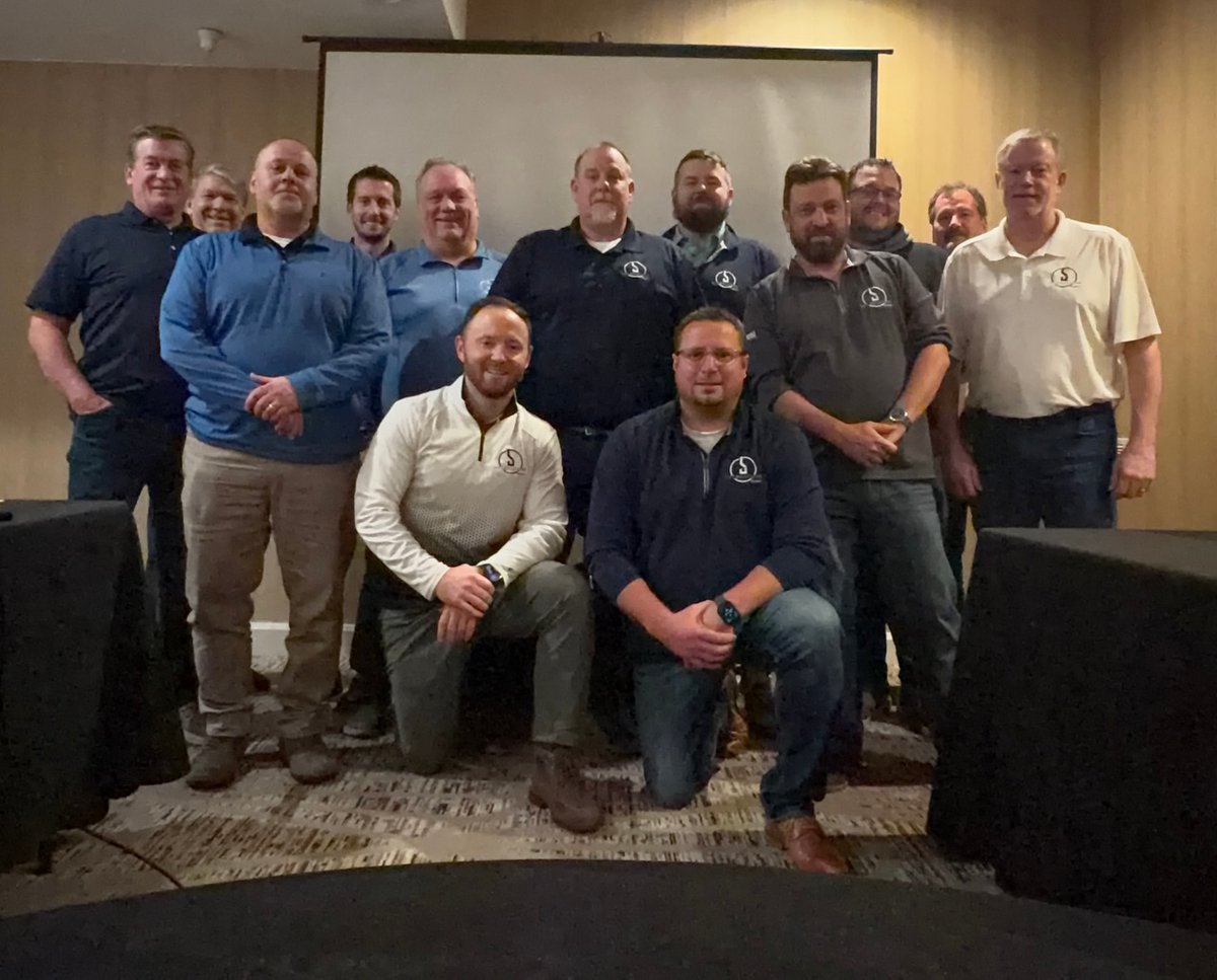 BobLogemann's tweet image. Great spending time this week with our Service team in Phoenix, reviewing their 2026 growth plans.

The opportunity ahead of us to expand and strengthen our service business is significant, and the momentum from this team is energizing.