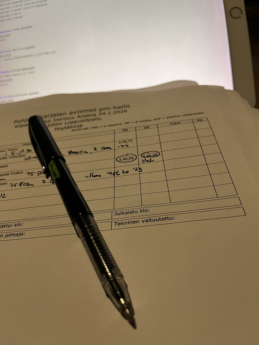 Vuoden ensimmäiset tilastosulkeiset, huomenna alkaa kolmen ja puolen sadan urheilijan piirinmestaruushalleista kuulutusvuosi 2026! #yleisurheilu #kuuluttajat