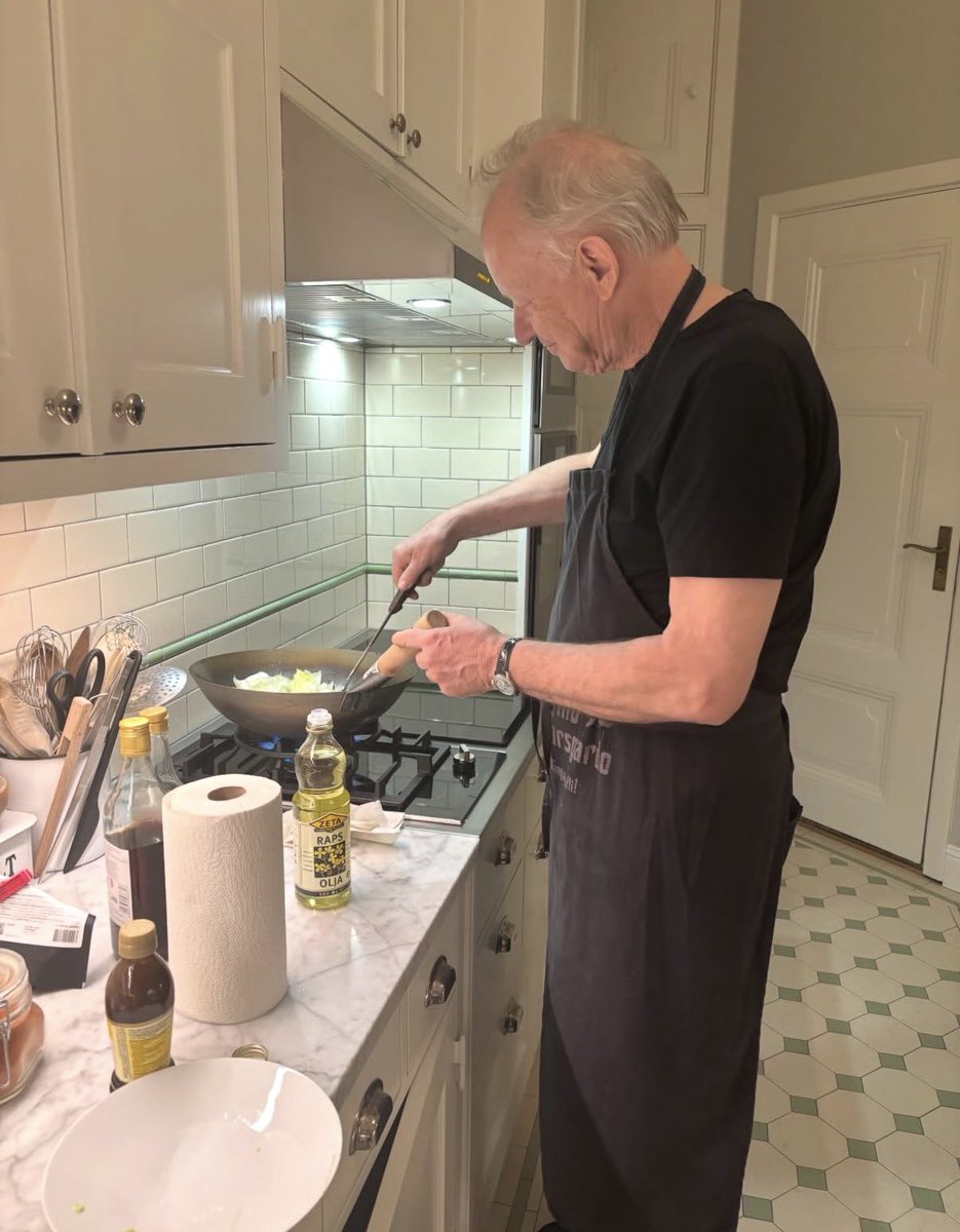 vanessa 🛸 tweet media