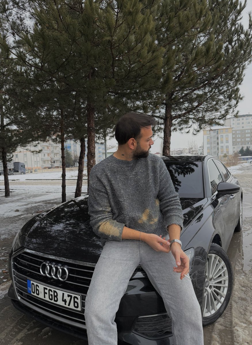 dosta düşmana bi foto salayım kaldırırım kesin