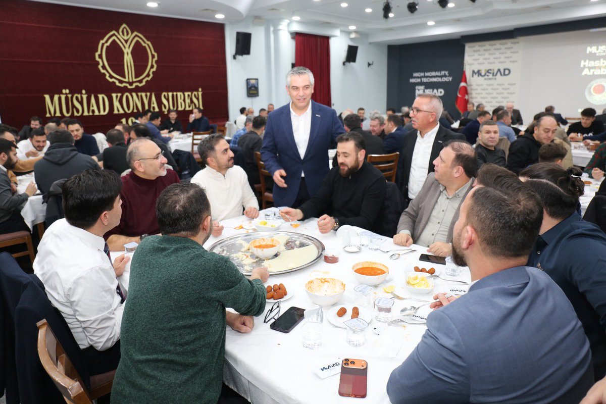 MUSIADKonya's tweet photo. MÜSİAD Konya Şubesi olarak, Geleneksel Arabaşı Çorbası Programımızda kıymetli üyelerimizle bir araya gelmenin mutluluğunu yaşadık. Samimi sohbetler eşliğinde kardeşlik ve muhabbetin pekiştiği bu güzel buluşmaya katılan tüm üyelerimize gönülden teşekkür ediyoruz.

@OsmanUlular https://t.co/aaBfOORYCC