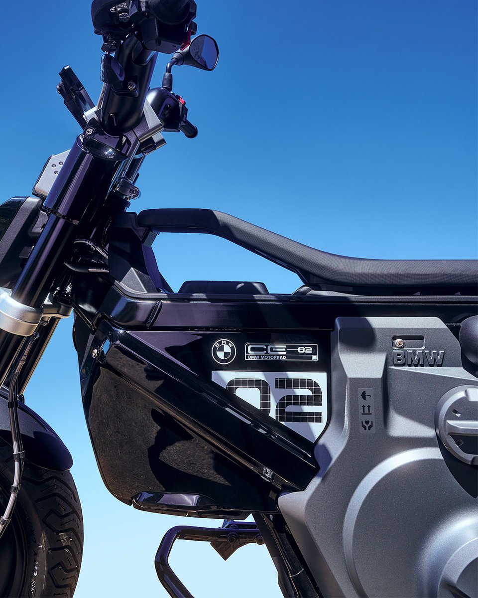 bmwmotorradpy's tweet image. ¡No dejes que la energía de tu camino se apague! ⚡️ Conquistá la ciudad y movete más rápido con la E-Parkourer. 🛵

¡Contanos tu día con emojis! 🙊

#CE02 #PluggedToLife