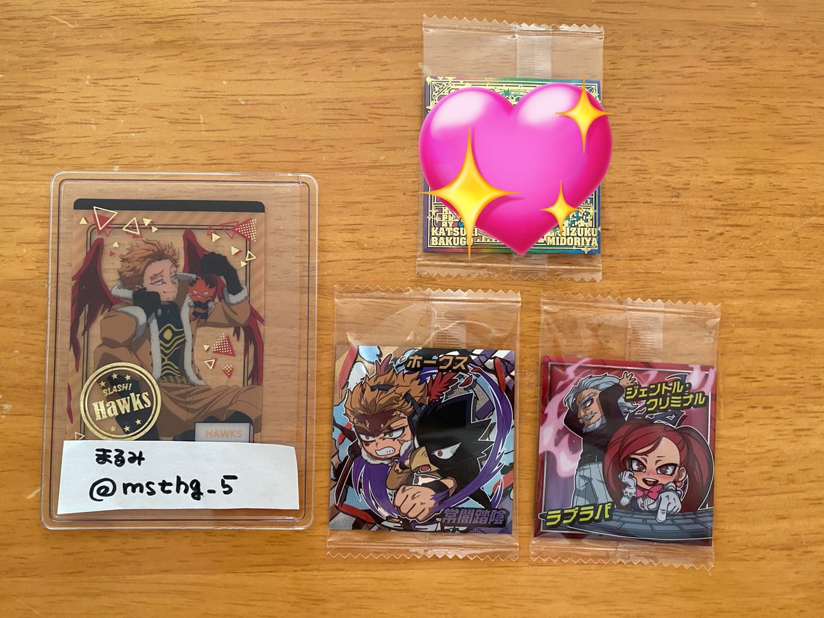 msthg_5's tweet photo. 【交換】 僕のヒーローアカデミア ヒロアカ ウエハース

譲┊ホークス＆常闇 ジェントルラブラバ
求┊荼毘エンデヴァー  葉隠 異種ホークス

✿ミニレター可
✿推し含みますが重複分です

検索からでもお声掛けください♪ https://t.co/8t7gA6HQnF