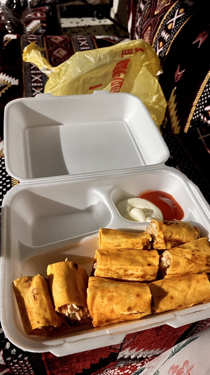 firekeeperrr's tweet image. مدري عنكم بس   هنا مشاكلي انحلت ❤️