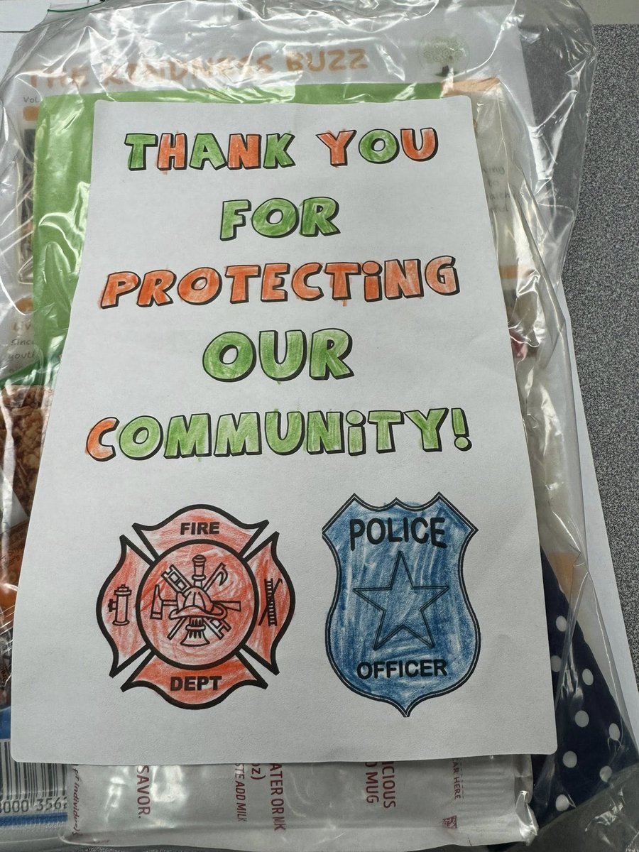 Our Maddie's First Responder Bags give students an opportunity to acknowledge our local law enforcement officers for all that they do to keep our community safe. We recently made a delivery to @uppergwyneddpolice to say 'thank you'! #kidscangiveback #grateful #thankapoliceofficer