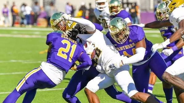 Johnathan Stephenson 27 (6’4 235) tweet media