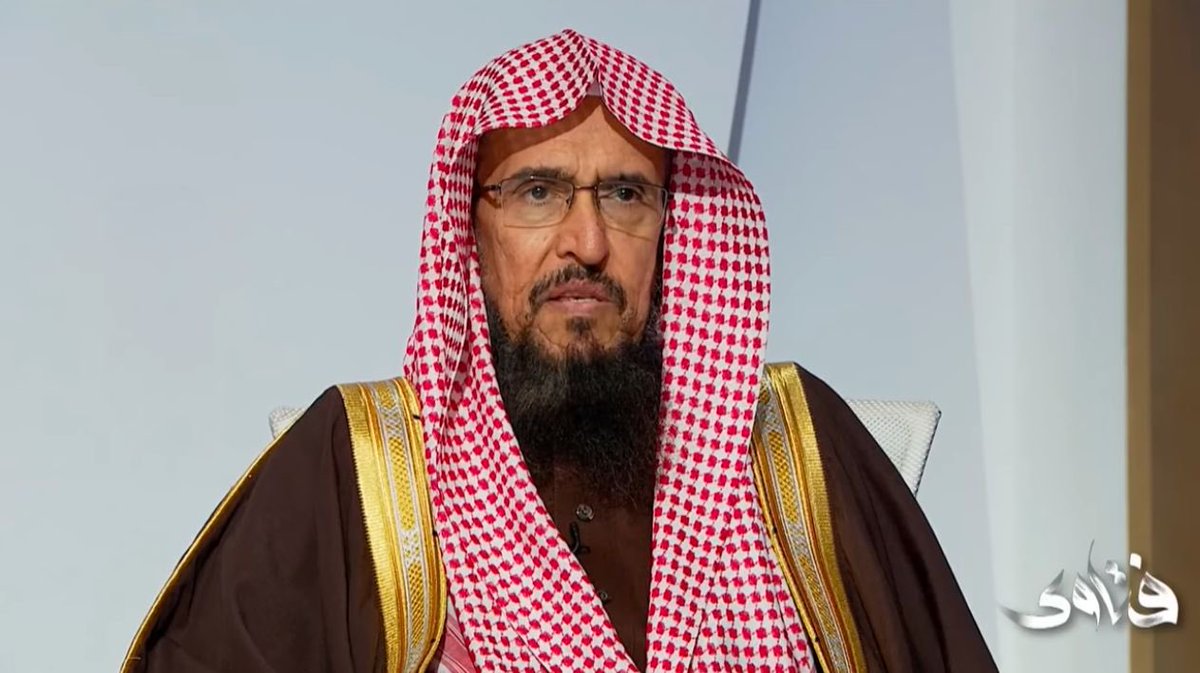 10 أوقات يُرجى فيها إجابة الدعاء:

عند السجود
أدبار الصلوات
عند نزول الأمطار
ليلة القدر
جوف الليل
بين الأذان والإقامة
يوم عرفة
عند الفطر
الصائم
عند السفر

(برنامج فتاوى - عضو هيئة كبار العلماء الشيخ يوسف بن سعيد)