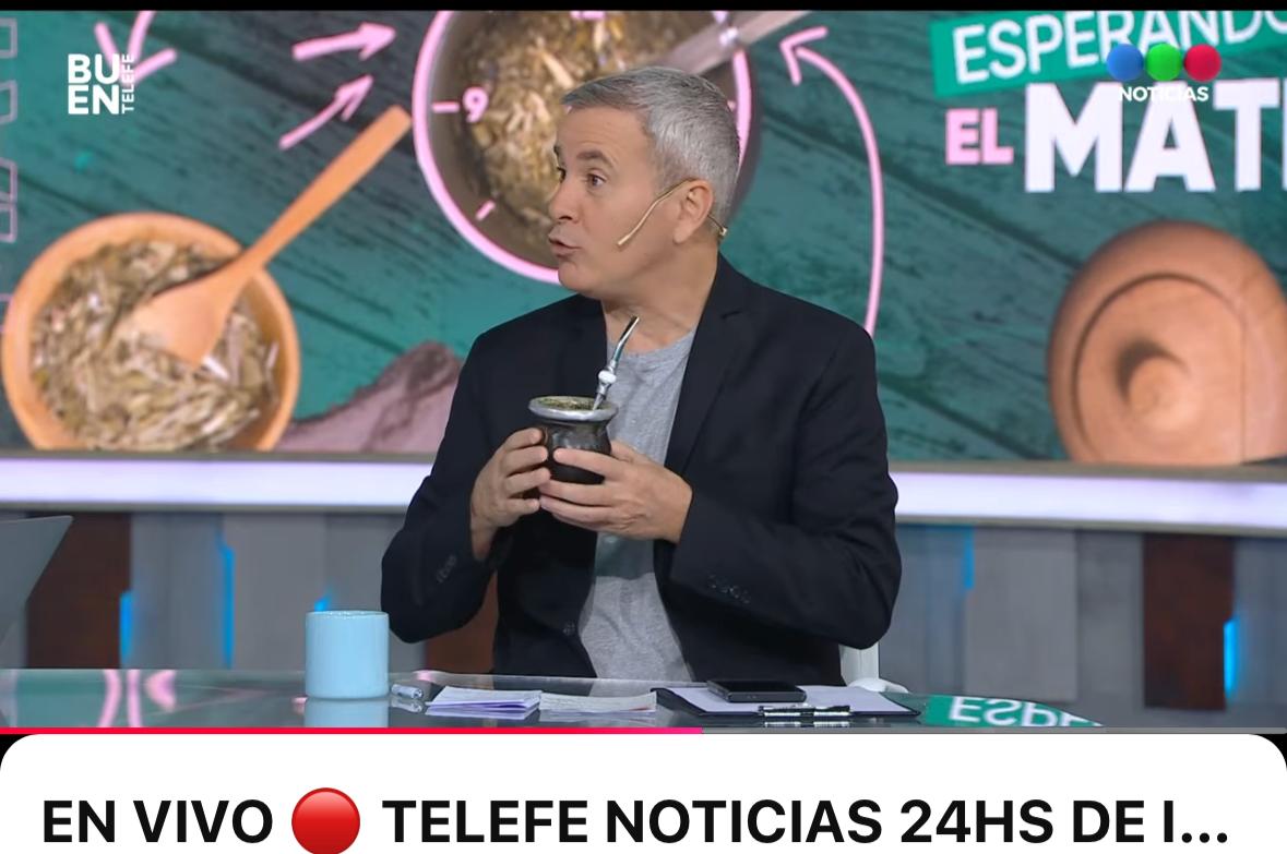 Debate Nacional por <a href="/telefenoticias/">Telefe Noticias</a> esperando el mate🧉 

Un video en redes… donde una tomadora tardó más de 8 minutos en tomar y devolver el mate .. generó un interesante y divertido debate nacional 

instagram.com/p/DT3iCpDiiQ5/