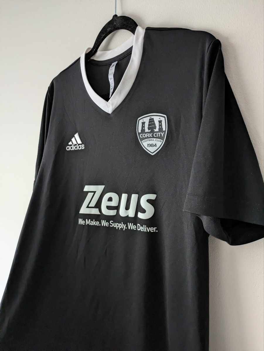 Fanzone Kits tweet media