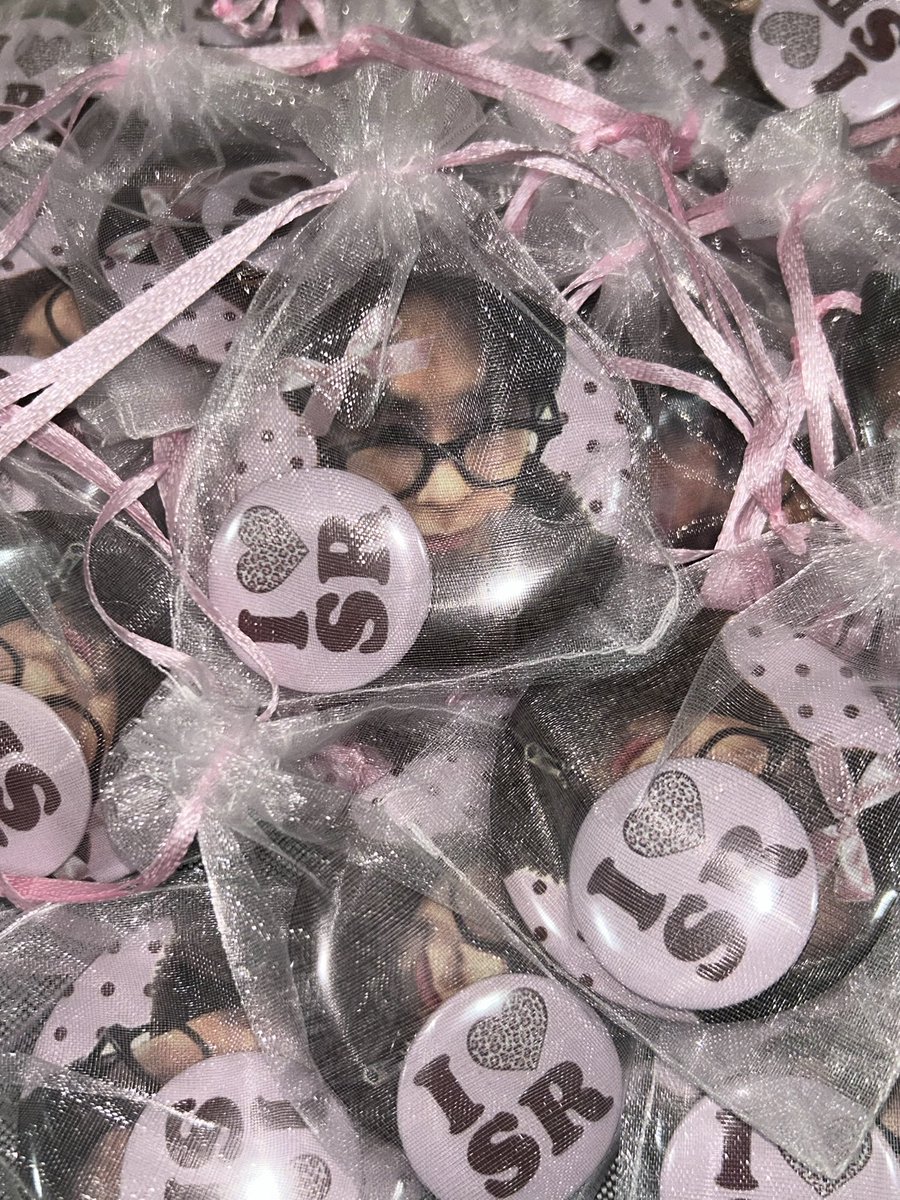 selmkitty's tweet photo. 2026 CRAVITY FAN-CON VITY FESTA  

୨୧ #RT 세림 캔뱃지 나눔 ୨୧

♡ 02/07 &amp; 02/08 
♡ 장소 및 시간: 당일 공지
♡ 수량: 하루에 12개 (세트에 뱃지2개) 

#크래비티 #세림 https://t.co/9jLjUi9t83