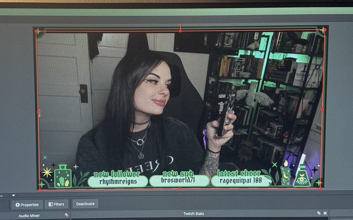 oh yeah my hair is just black again im the old me