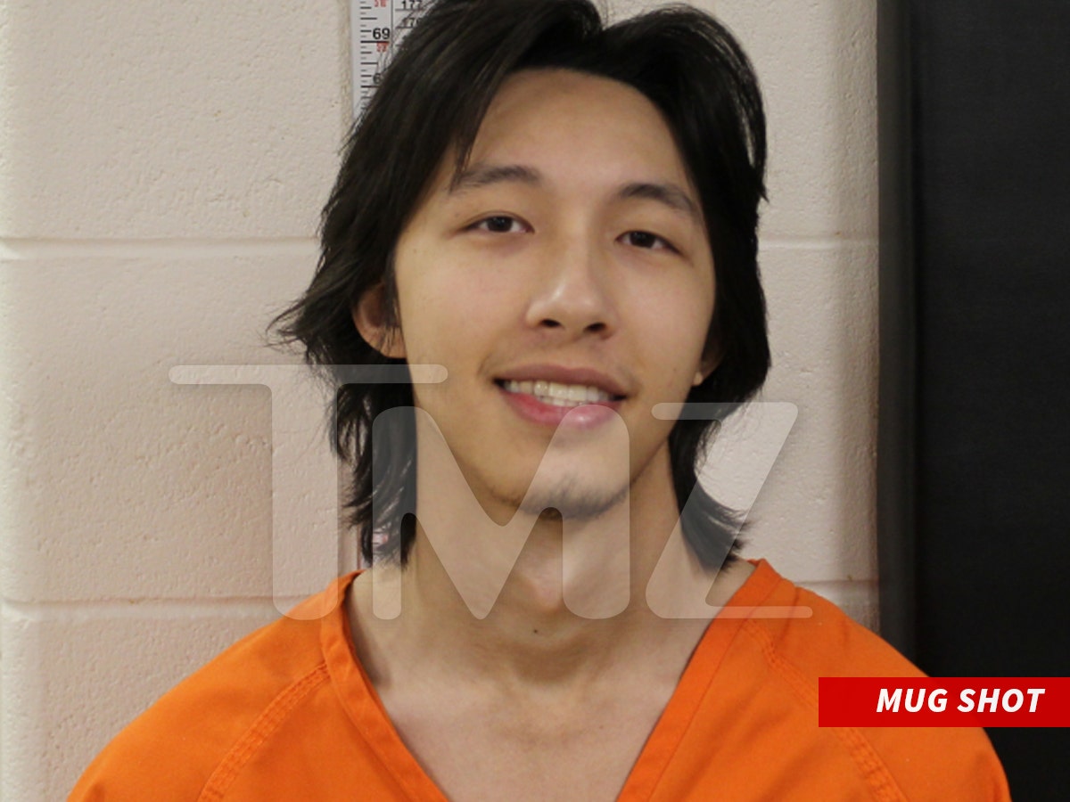 TMZ's tweet photo. 🚨 EXCLUSIVE: D4Vd's friend, fellow streamer Neo, was arrested for failure to appear as a witness.

Details: https://t.co/9txCUtR1ty https://t.co/1JE1vs8U6R