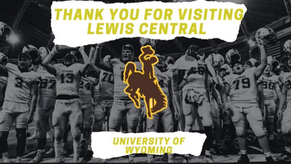 LC Football tweet media