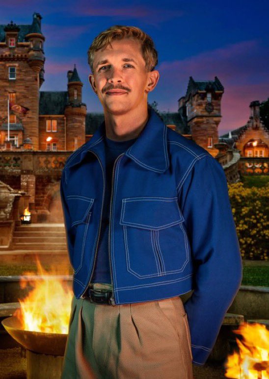 camruined's tweet image. Your favourite English teacher and the little gay boy she lets sit in the classroom with her over lunch as she marks her papers have only gone and done it.

Absolutely insane game and season. DESERVED 👏🏼 #TheTraitors