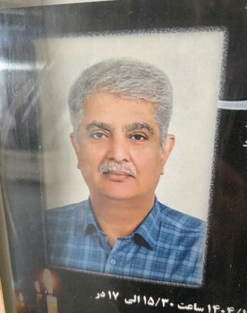 esmaeils1169's tweet image. تنها عکسی که از جاویدنام #مهدی_گرانمایه پیدا کردم. در میدان حر (میدان باغشاه) تهران با شلیک مستقیم گلوله جنگی مزدوران خامنه‌ای کشته شد.
#IranMassacre