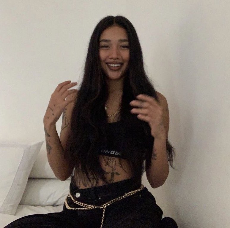 shiftniniz's tweet image. — PJO DR.

i think I'm in love
with Clarisse...               and prayers, you're
any thoughts?               going to need them