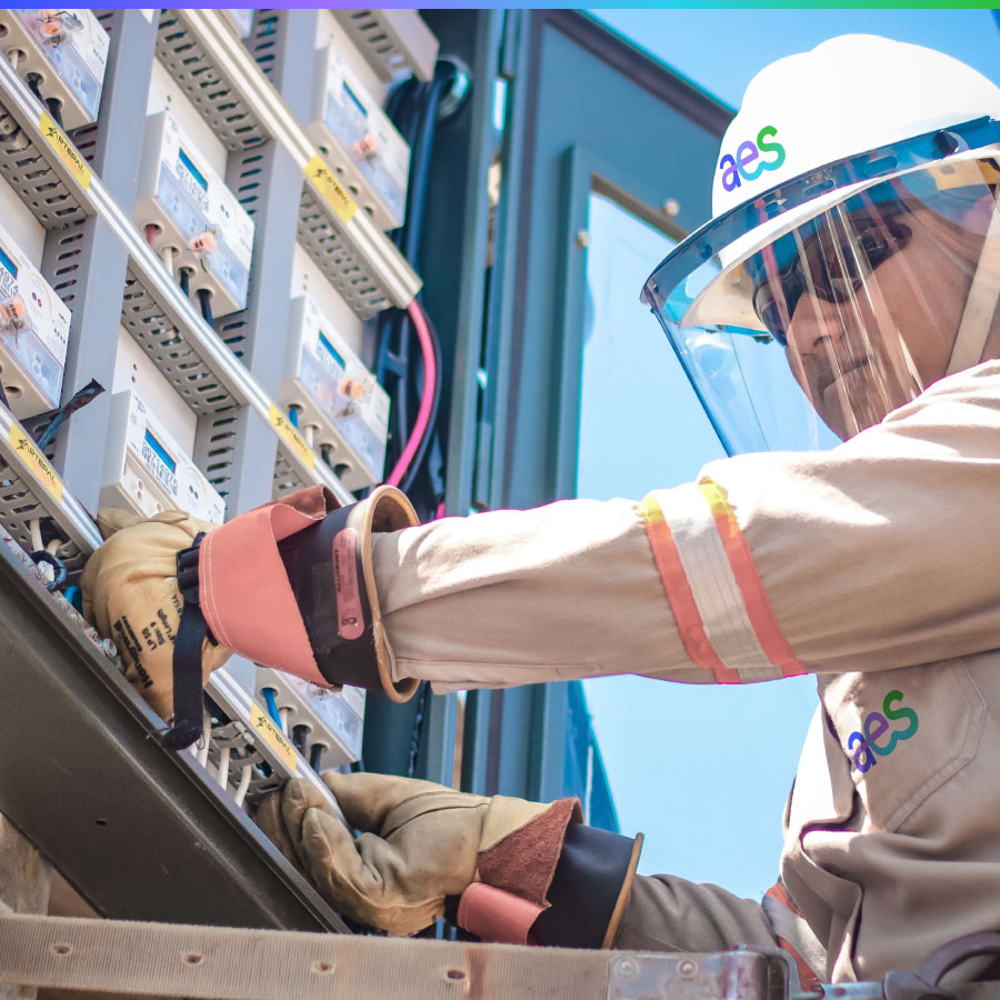 AES El Salvador tweet media