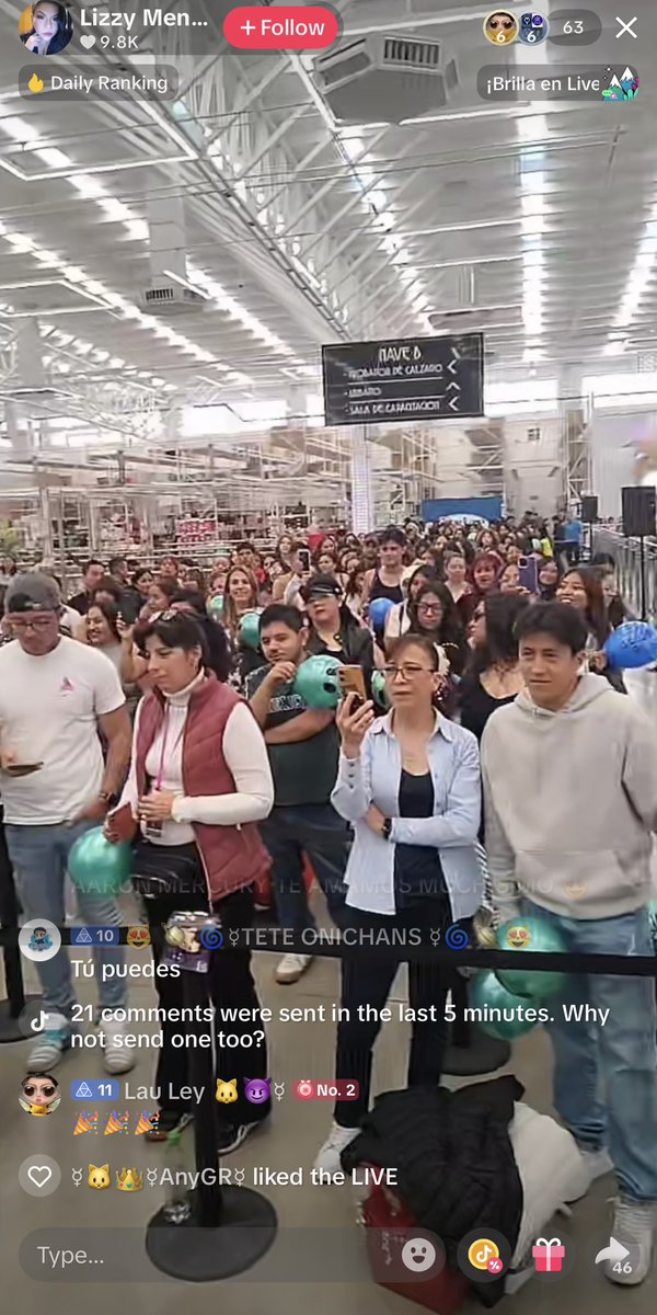 Sinya298593248's tweet image. Y así se va viendo Puebla gente!! 😎

#AaronMercury 

AARON X PRICESHOES PUEBLA