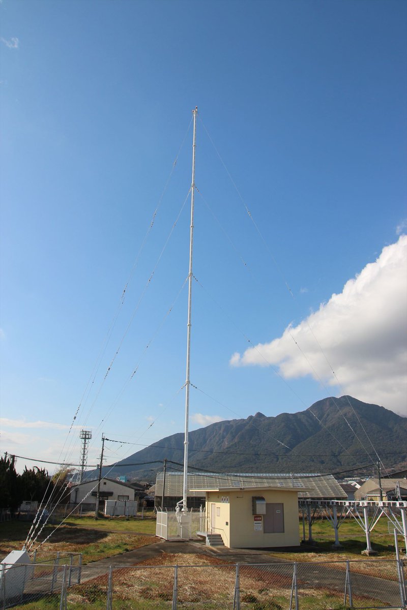 おはようございます
今日は「ゴールドラッシュデー」だそうですよ
私にも宝くじが当たるとかいいことが･･･
