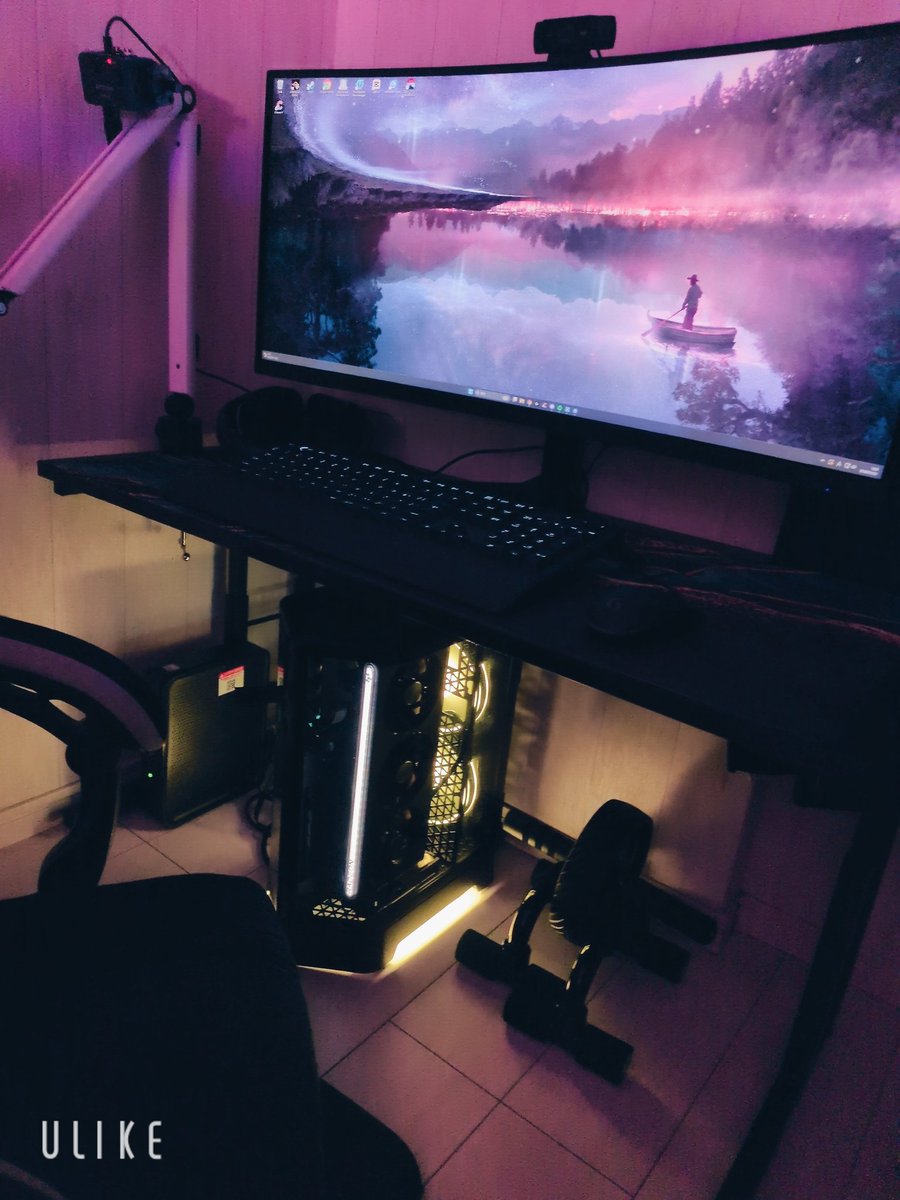 さあー！設置したぞー！！！！
#自作PC