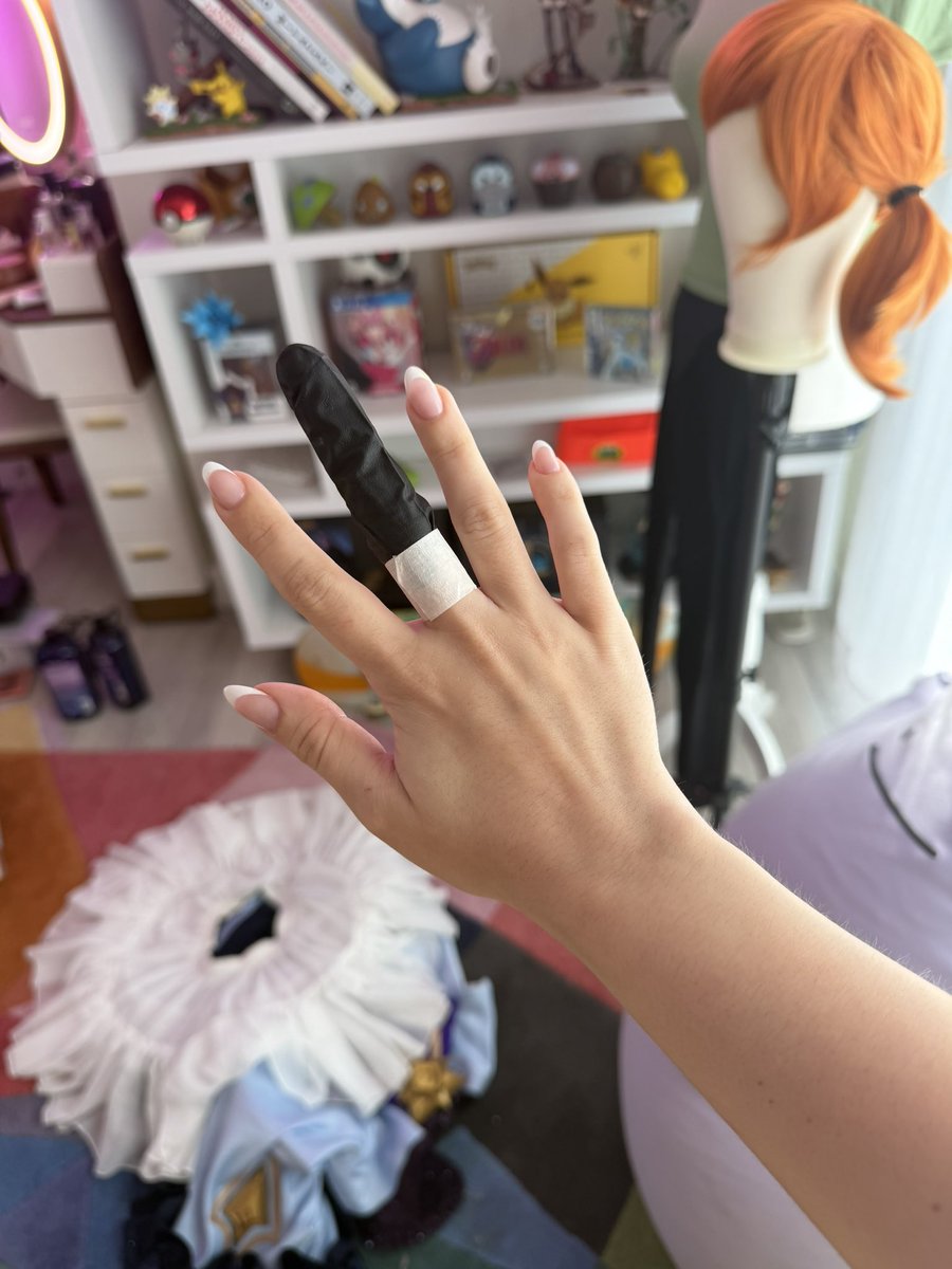 serinide tweet media