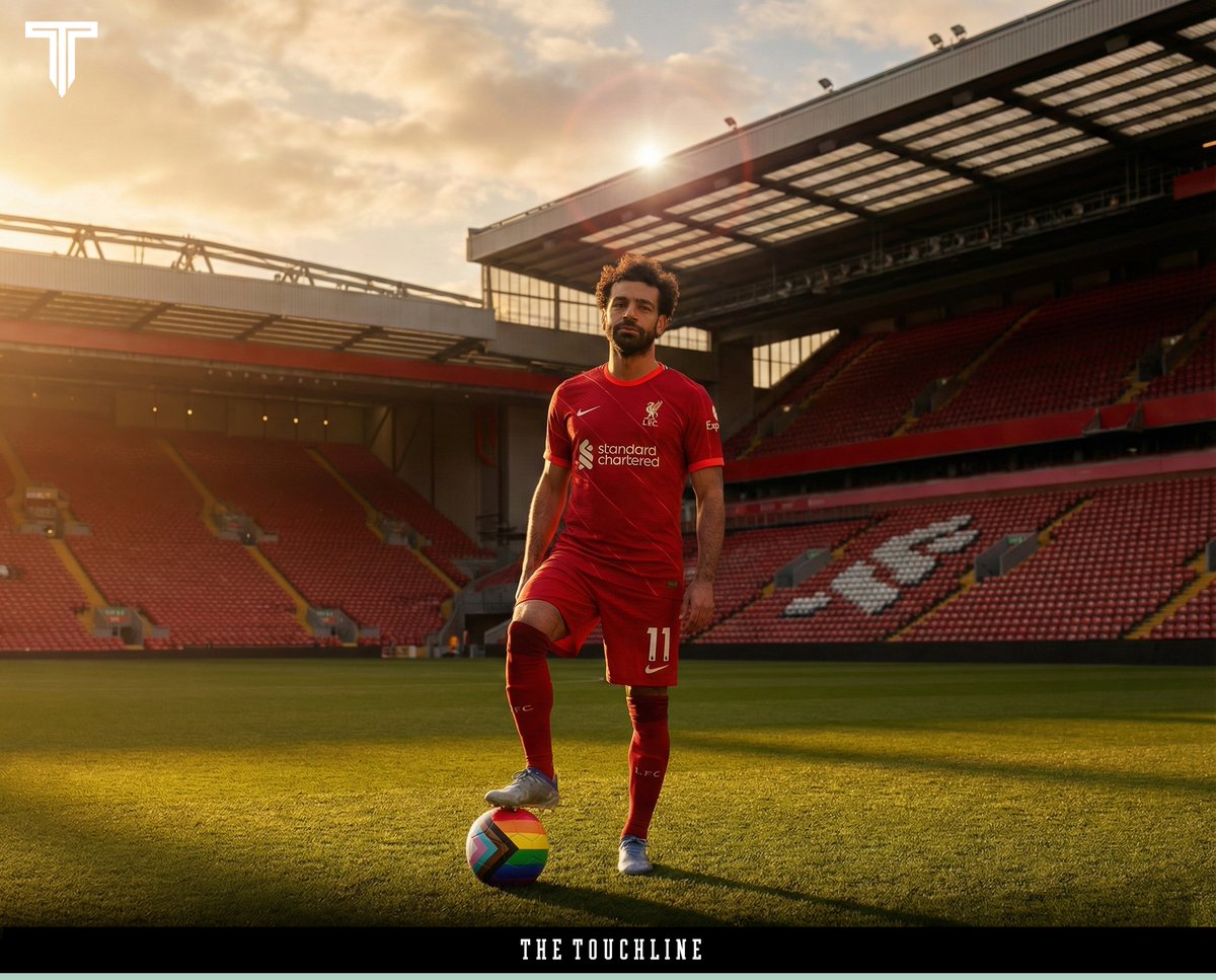 TouchlineX's tweet image. 🚨 𝗕𝗥𝗘𝗔𝗞𝗜𝗡𝗚: The Premier League is considering adding a LGBTQ Match Ball to ensure inclusive participation. 

— @Footy_Headlines