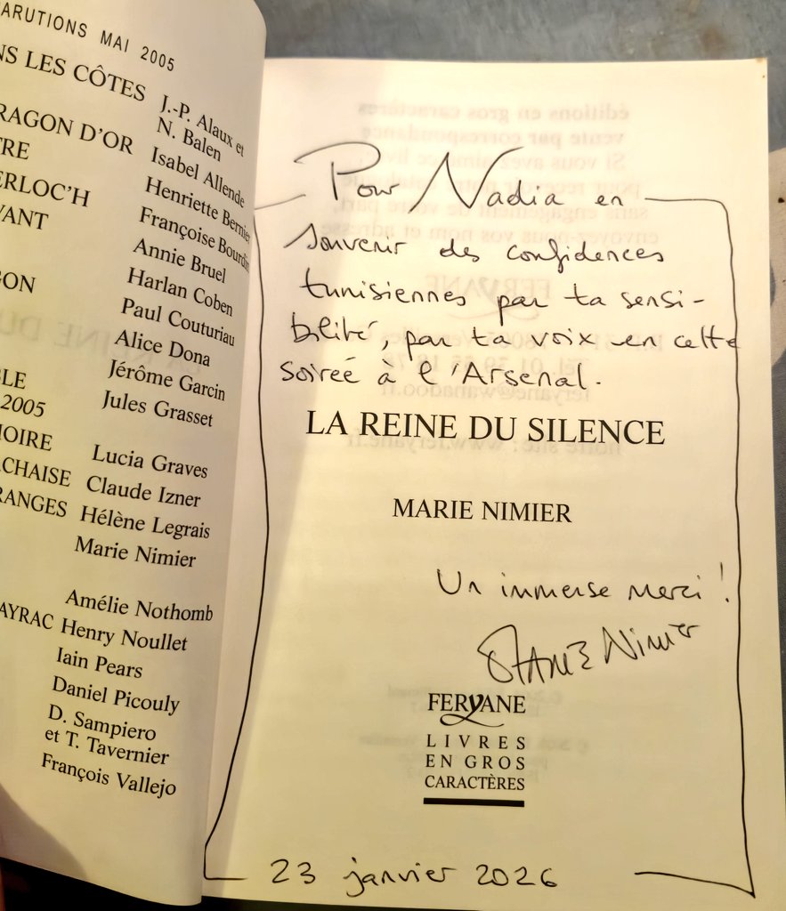 benamara_n's tweet image. إنَّ قراءةَ كتابٍ سَفَرٌ وآنتَ في مَكانِك،
​وعندما يَضعُفُ البَصَرُ ويَنحصِرُ المَدى في نُقطَةٍ مَركزيَّة، نُصغي إلى الكتابِ ونَتَنَفَّسُه بٍإغماضِ العَينين..حينَها يُصبِحُ السَّفَرُ خَيالاً طَليقاً
​فكيفَ إذا كانَ ذلكَ بلُغَتي الأُم؟ حِينها نَشعُرُ  بالكلمات
#Nuitsdelalecture
