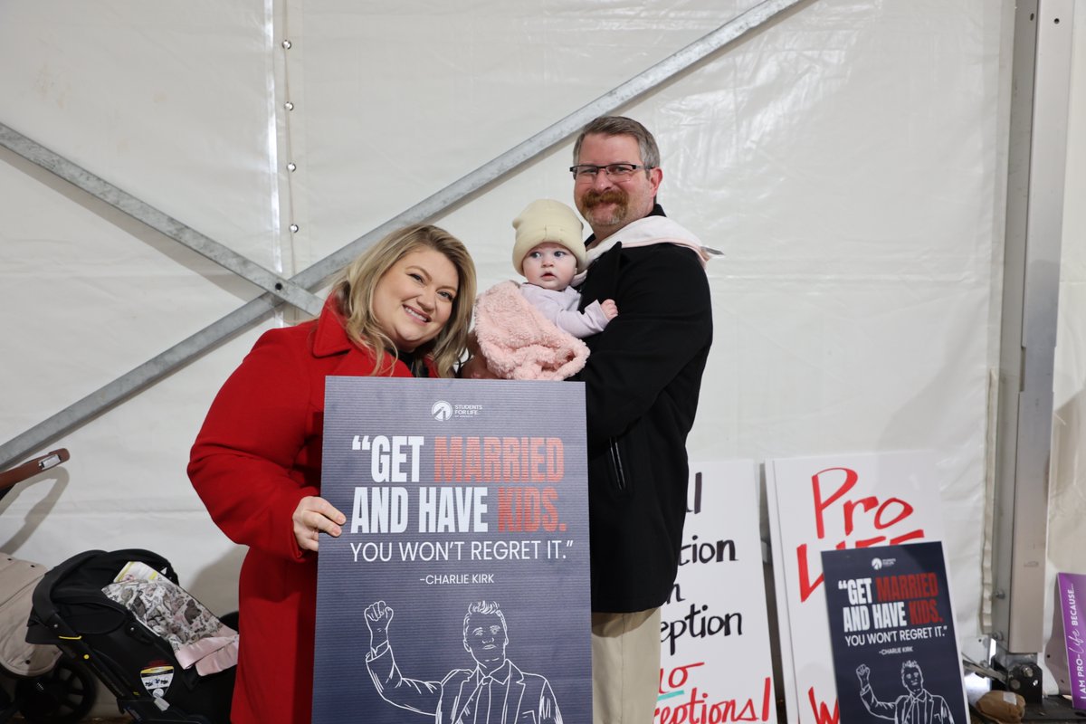 RepKatCammack's tweet image. Proud to join @SpeakerJohnson, @VP JD Vance, and my Republican colleagues, but most of all, my husband Matt and baby Auggie, at the 53rd March for Life. The pro-life movement is strong, compassionate, and focused on protecting the most vulnerable. As Co-Chair of the Pro-Life…