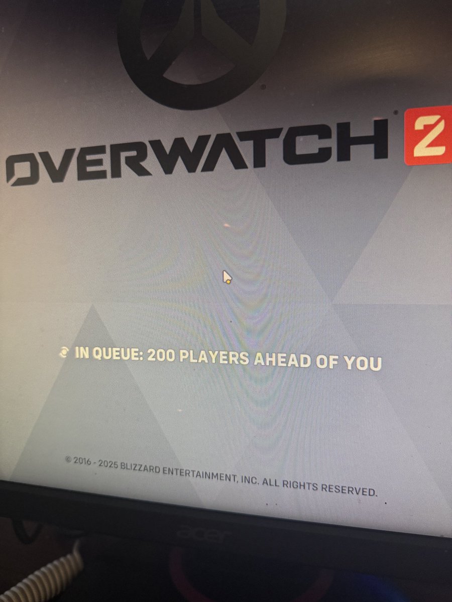 jatricklive's tweet photo. I didn’t know 200 people even played overwatch anymore https://t.co/r0lSTXJiKL