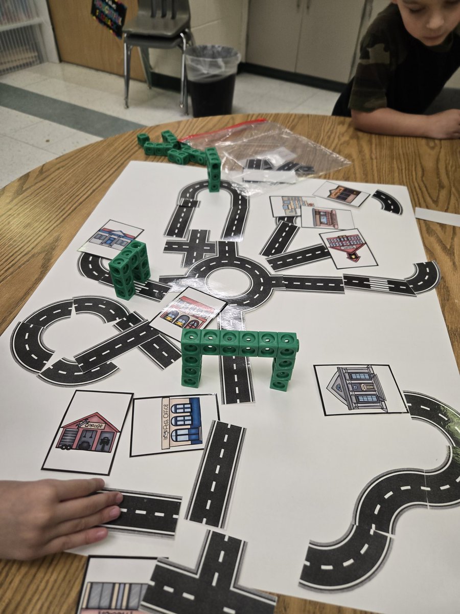 Rebecca Ross tweet media