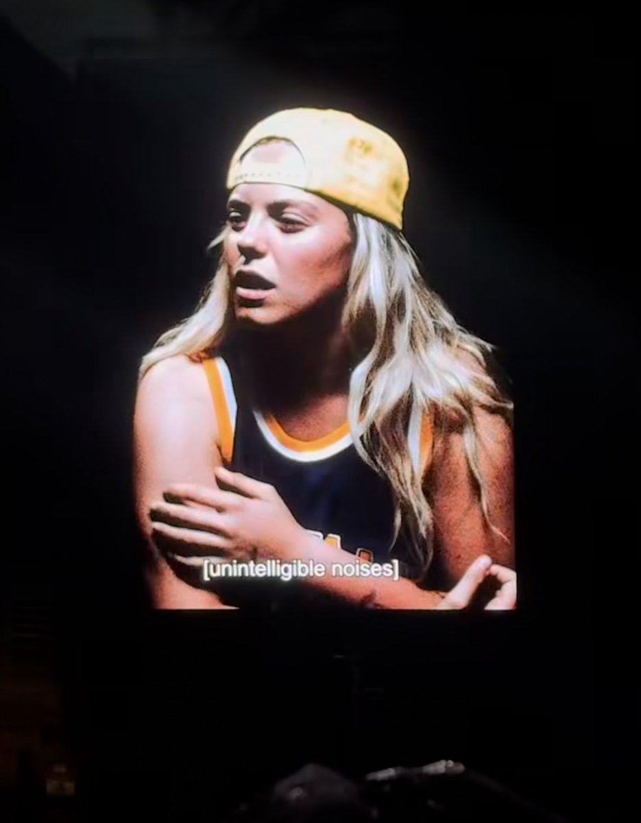 atleastimbella's tweet image. 3 days until I see my boyfriend