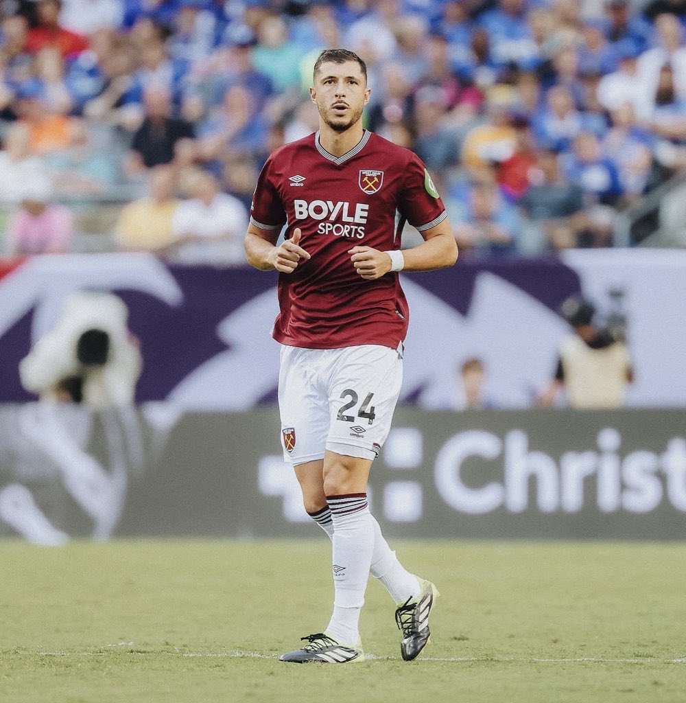 Generaldepie_'s tweet image. Ahora si, Guido prácticamente cerrado por el @valenciacf 

Ahora más info en @TribunaVCF