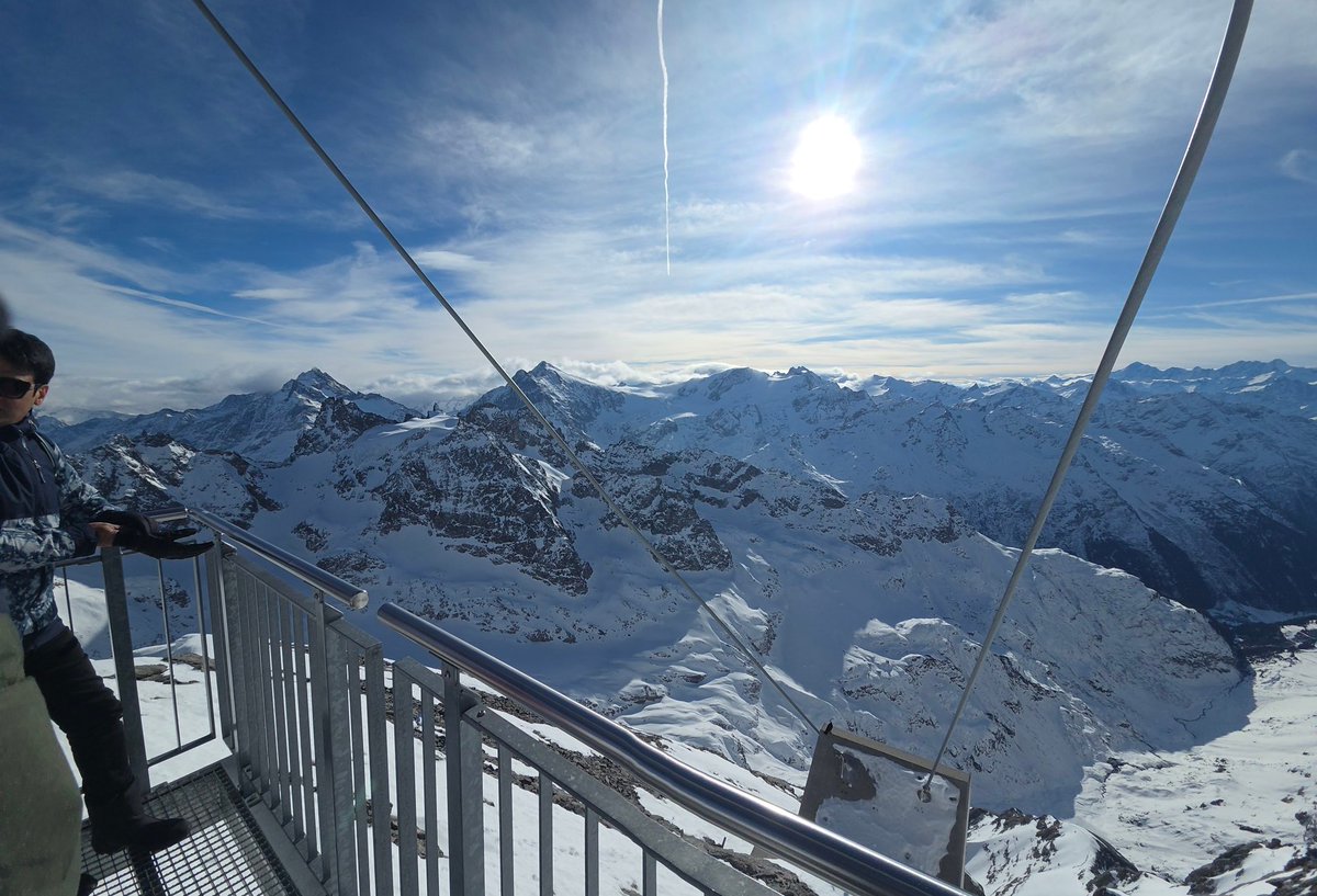 Michael Hodges tweet media