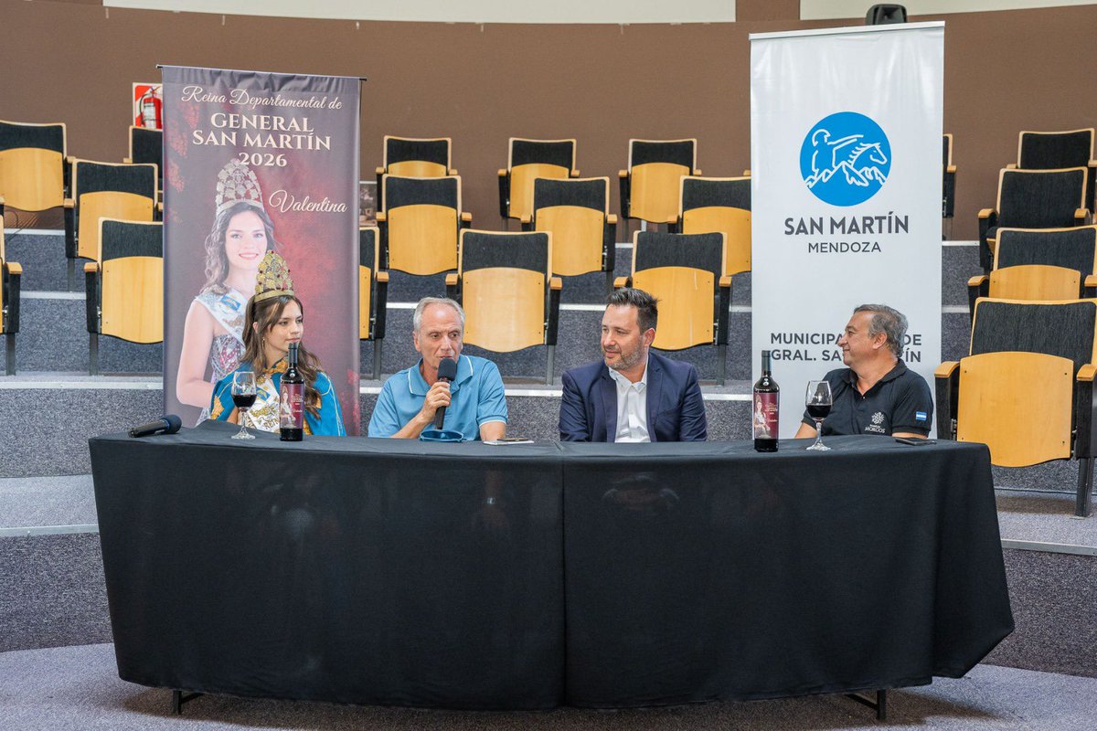 mauricio_petri's tweet photo. San Martín hace historia 🍇👑
La Reina de la Vendimia tiene su propio vino: un Bonarda local, con identidad propia.

#SanMartinMza #Vendimia2026 #Bonarda #FamiliaMorcos https://t.co/1PXexOQtiH