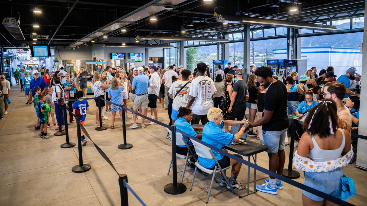 Weidner Field tweet media