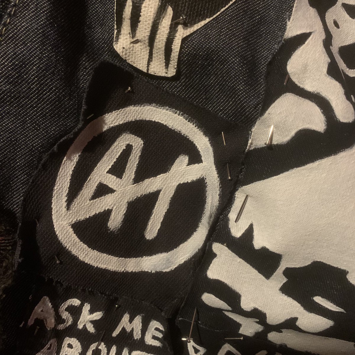 1 out of 24 patches on my vest backpiece. awesome saucer.