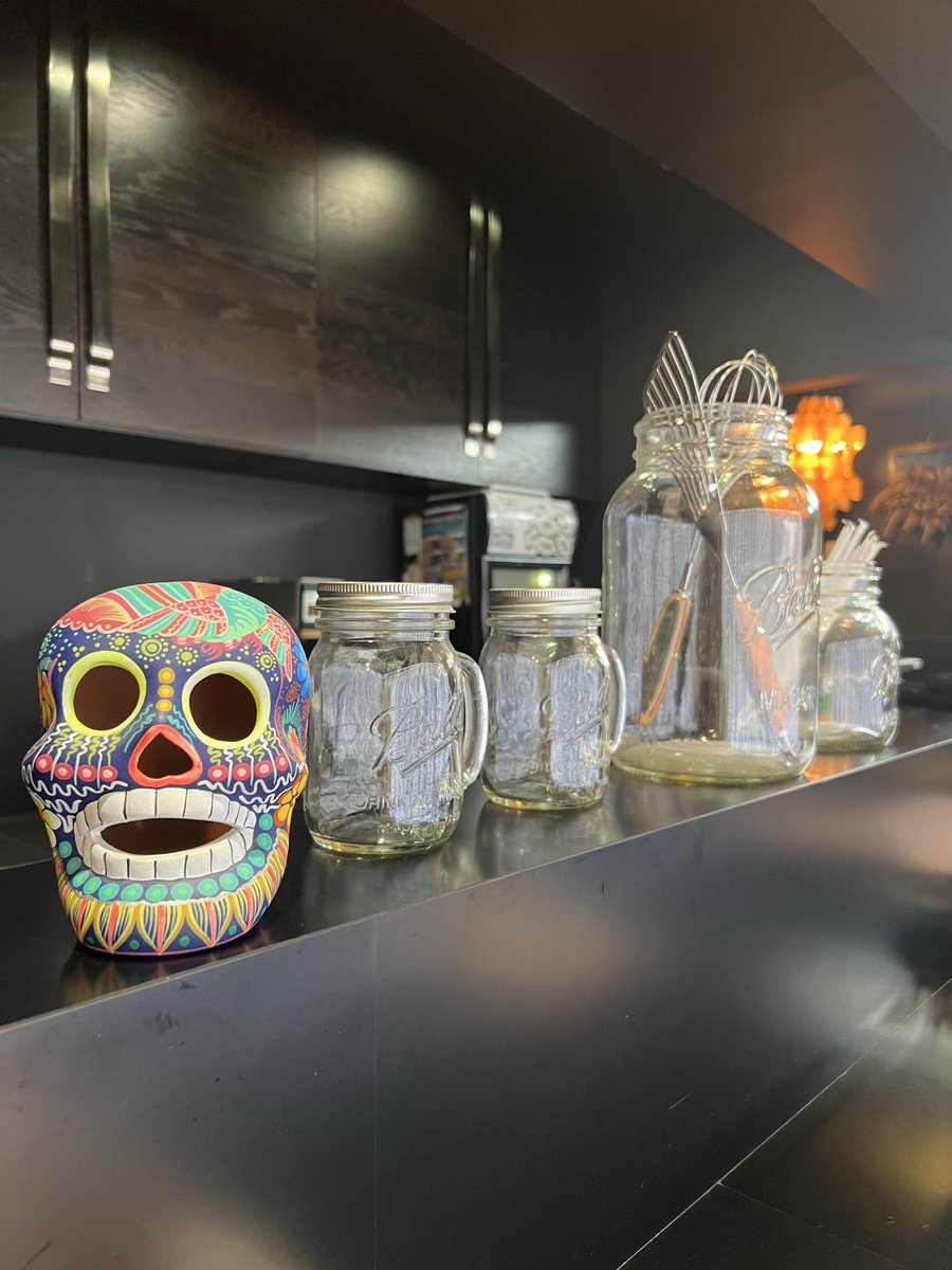 PancakeWorks's tweet image. おはようございます☁️今日は劇的に寒くなるらしいですが今のところ大丈夫奈良です。２℃あったら平気になってきましたね！😳
ではよろしくお願いします😋

★1月定休日→毎週水曜日、木曜日
★ラストオーダー→15:30