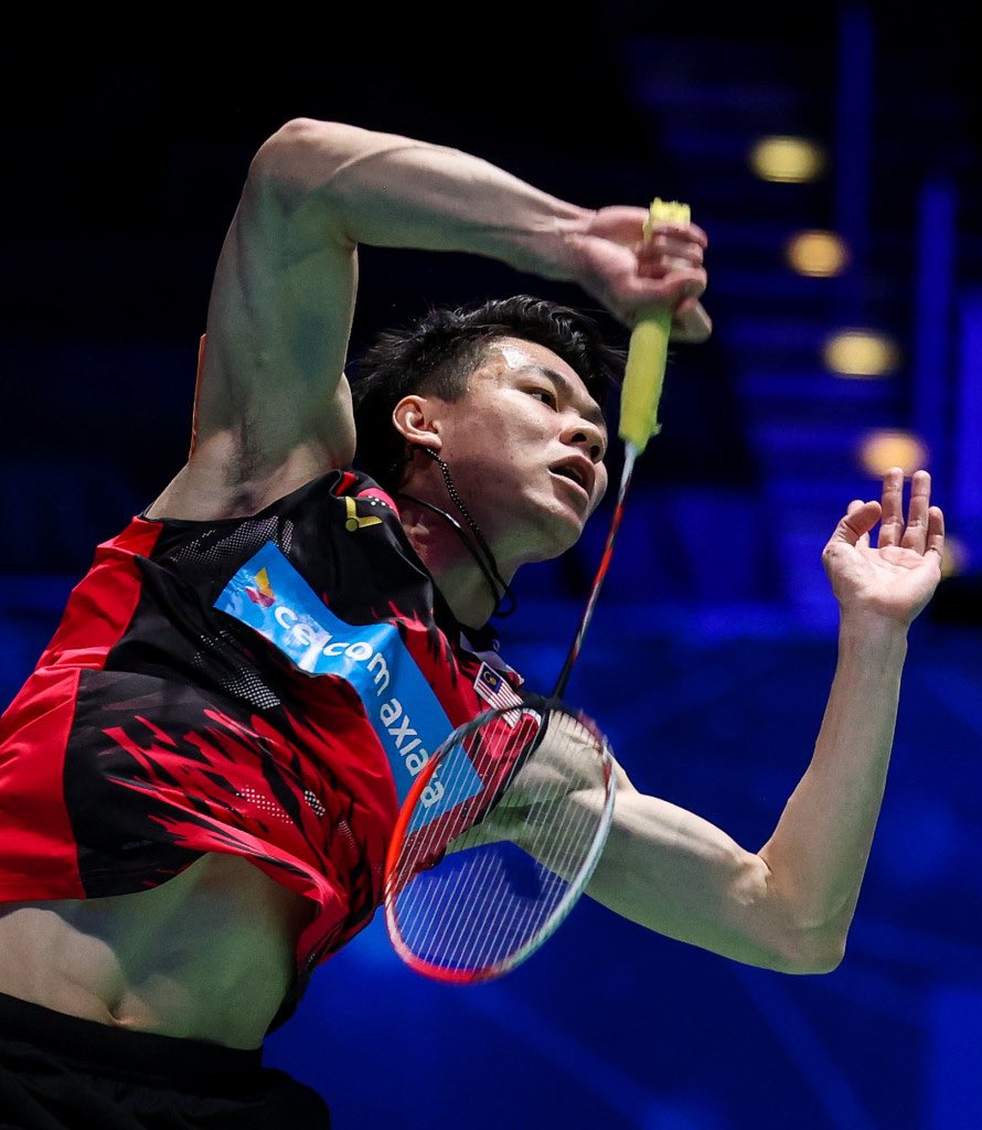 🚨 Lee Zii Jia tidak layak beraksi di All England 2026

Juara edisi 2021 itu tidak tersenarai dalam kemasukan utama BWF dan hanya berada di senarai simpanan (kedudukan ke-16). 🥹

Kali pertama Zii Jia terlepas kejohanan Super 1000 itu sejak debutnya pada 2020.

<a href="/ASTROARENA/">Astro Arena 🇲🇾</a>