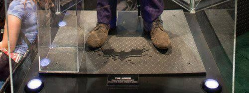 Tap to see the original Joker costume worn by Heath Ledger