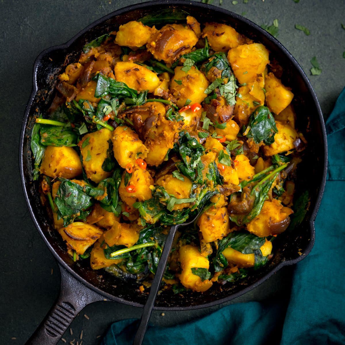 SaaaaaagAaaaaaaaaloo loo loo

Spicy spuds and leafy greens…

#AsianBuffetSongs