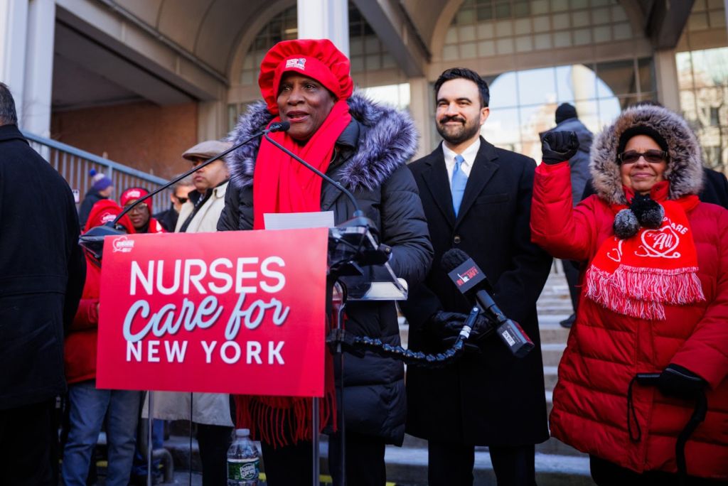 ProtestiaNet's tweet image. Insurgency News: New York’s Cost Crisis: Mamdani Backing Six-Figure Nurse Wages Amid Spiraling Healthcare Costs insurgencynews.com/2026/01/23/new…