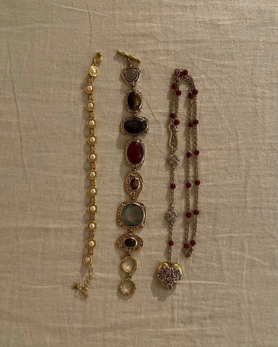 ℰ (@elegancevibe) on Twitter photo 