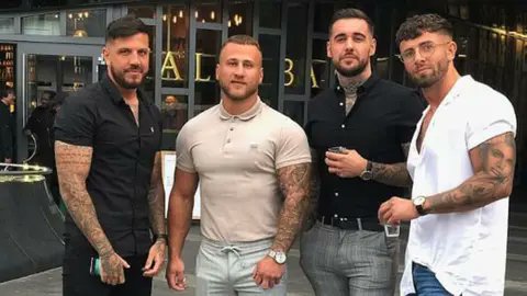 Huw Jenkins 🏴‍☠️ tweet media