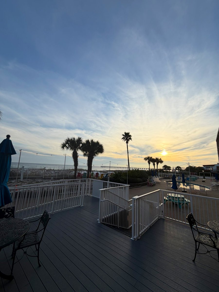 Coach Melo™️ tweet media