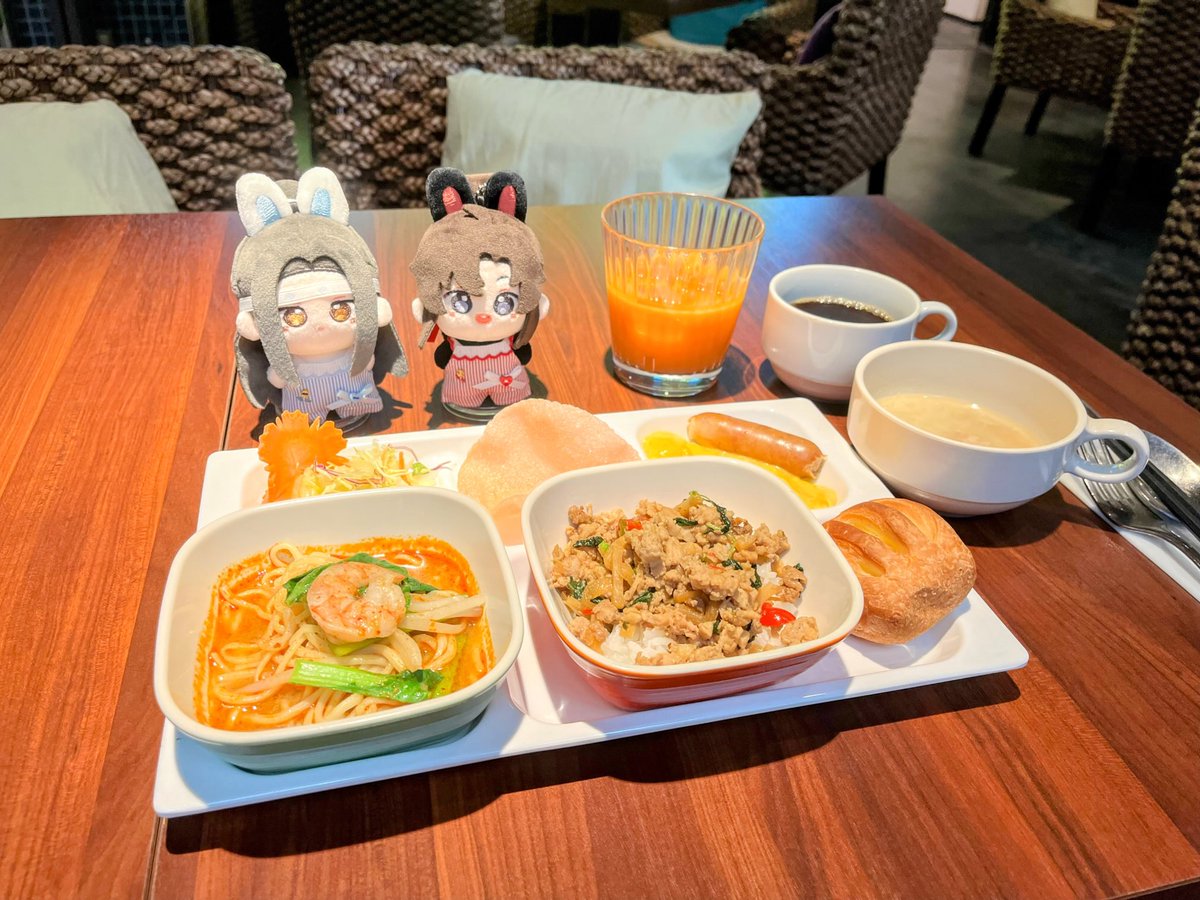 うさ忘羨とタイ料理の朝ご飯🥰