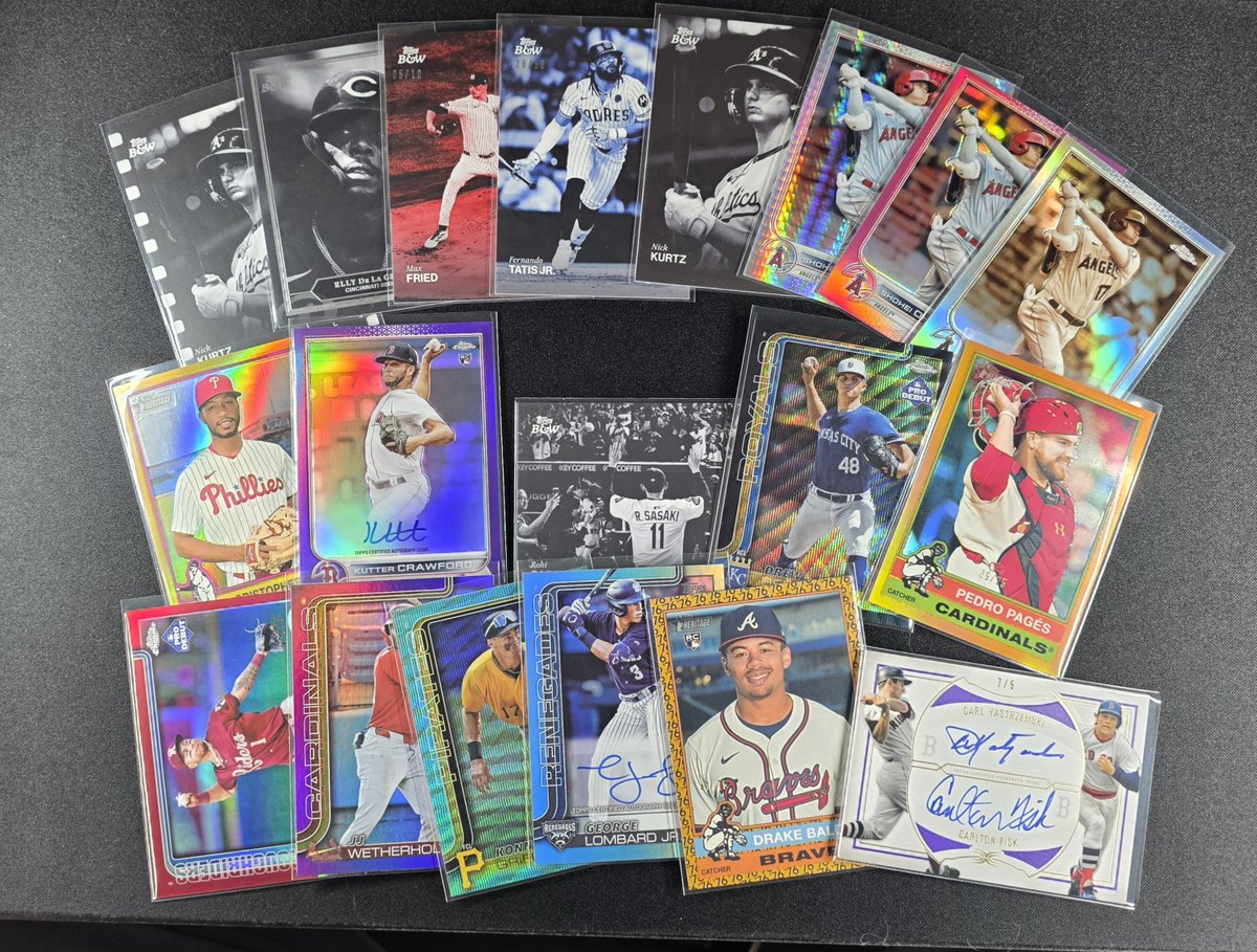 How about one more previews pic???

#tankstax back at 8pm EST!

Kicking off a busy weekend of sales!